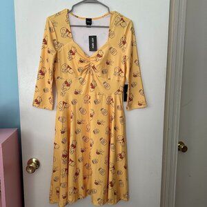 Hot Topic Disney Winnie the Pooh Yellow Dress w/ Pockets – M (NWT)